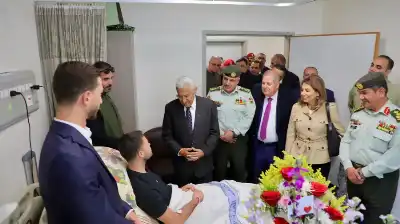 رئيس الأعيان بالإنابة وأعضاء المكتب الدائم