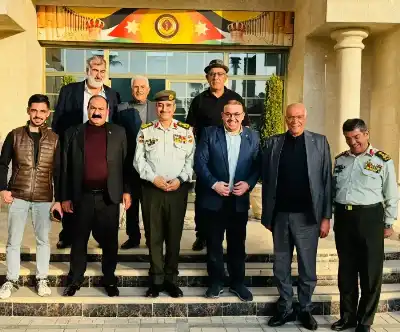 وفد من الرمثا يزور المصابين من