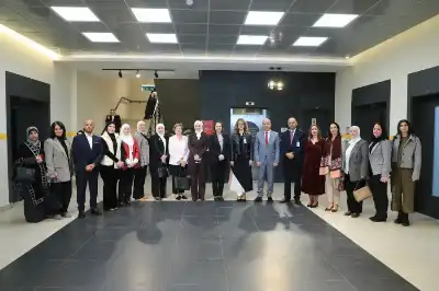 تحدياتنا وفرصنا.. جلسة حوارية في الشرق