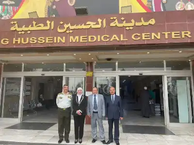 الجراح تزور مصابي حادثة الرمثا الارهابية