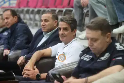 وزير الشباب رائد العدوان يتابع مباراة