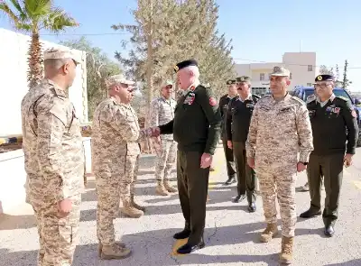 الحنيطي يتفقد مركز تدريب خدمة العلم