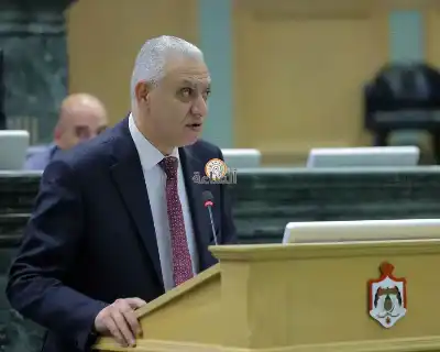 النائب العموش يتحدث عن أم محمود