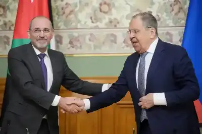 اتفاقية السفر بدون تأشيرة بين الأردن