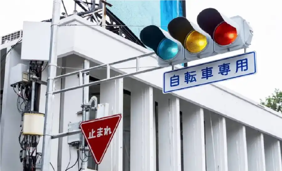 مدار الساعة,أخبار خفيفة ومنوعة