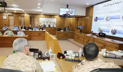 المعايطة يحاضر في كلية الدفاع الوطني