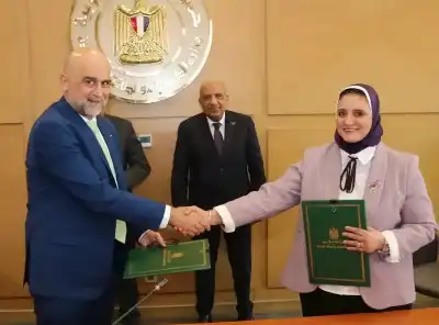 مصر والأردن توقعان عقد تبادل الطاقة