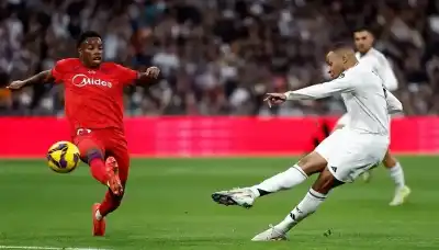 أبرز المباريات العربية والعالمية اليوم السبت