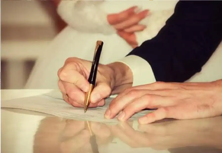 مدار الساعة,شؤون دينية