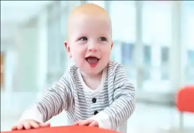 من العناية المركزة إلى أولى الخطوات: