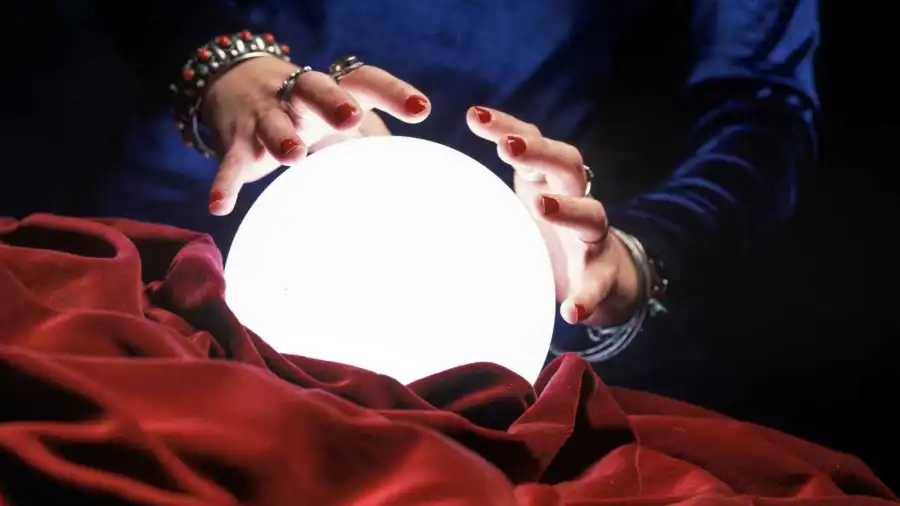 مدار الساعة,شؤون دينية