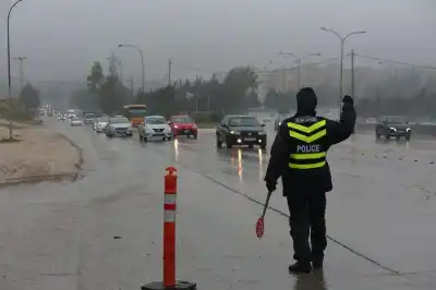 الأمن يحذر من المنخفض الجوي.. ويدعو