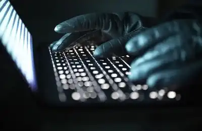 هل فقدت اوروبا الأنترنت؟ رئيس المركز