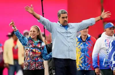 ما هي طائرات الـ160 التي حلقت