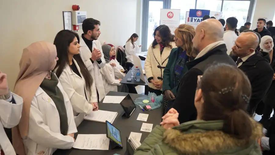 مدار الساعة,مناسبات أردنية,جامعة الشرق الأوسط