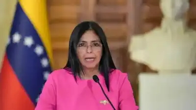 رودريغيز تؤدي اليمين الدستورية رئيسة لفنزويلا