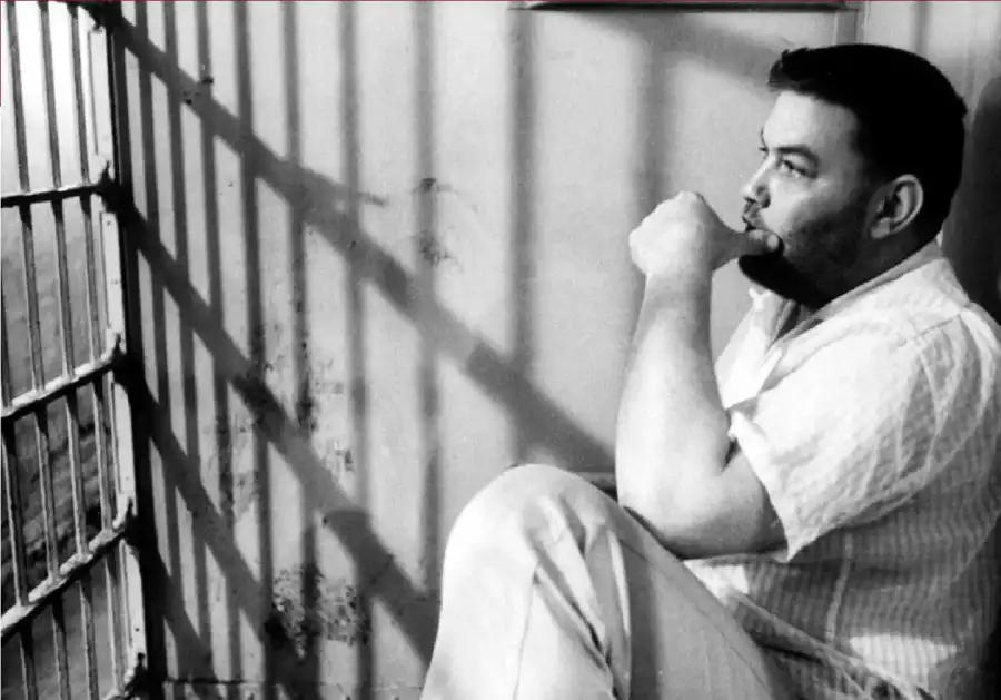 مدار الساعة,أخبار خفيفة ومنوعة