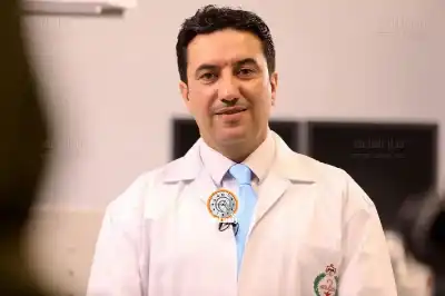 الدكتور إياد بن طريف يكتسح انتخابات