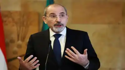 الصفدي: التزام مشترك بخطة ترمب لاحلال