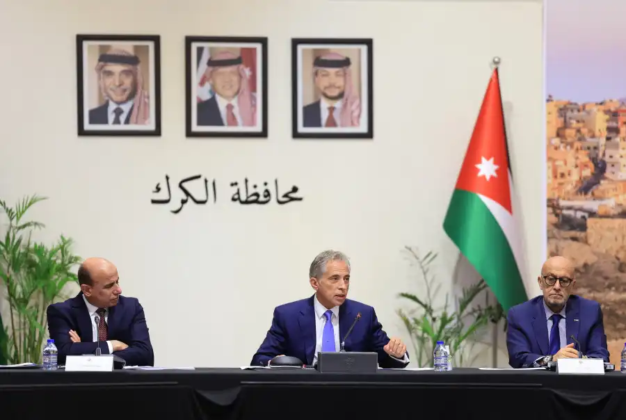 مدار الساعة,أخبار الأردن,اخبار الاردن,وزير الاتصال الحكومي,الدكتور جعفر حسان,محمد المومني,رئيس الوزراء,المؤسسة العامة للضمان الاجتماعي,وزارة المالية,هيئة تنظيم قطاع الاتصالات,وزارة الاقتصاد الرقمي والريادة,وزارة الأوقاف والشؤون والمقدسات الإسلامية,وزارة التنمية الاجتماعية,وزارة الداخلية,وزارة التربية والتعليم,وزارة الاقتصاد الرقمي,وزارة الأوقاف,التنمية الاجتماعية,الأمن العام,دائرة الإفتاء العام,جامعة مؤتة,وزارة الاتصال الحكومي