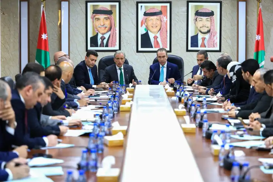 مدار الساعة,أخبار الأردن,اخبار الاردن,الدكتور جعفر حسان,وزير الشؤون السياسية والبرلمانية,عبدالمنعم العودات,رئيس الوزراء,الملك عبدالله الثاني,مهند شحادة,مجلس النواب,قطاع غزة,حزب الميثاق الوطني