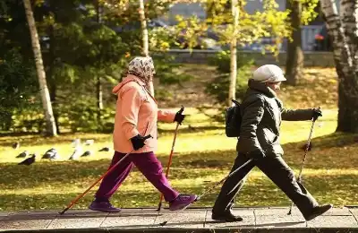 10 آلاف خطوة يوميا.. معيار طبي