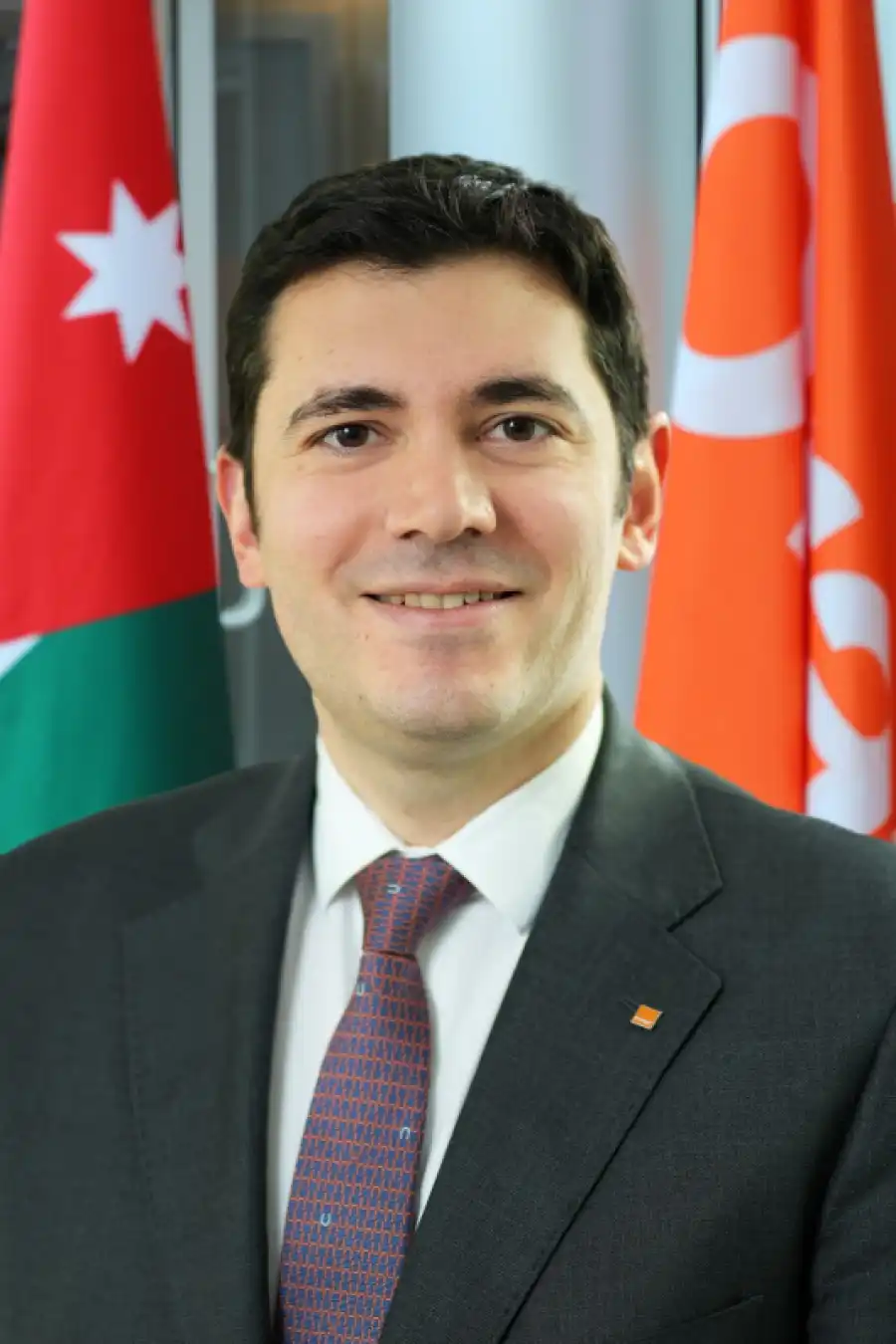 مدار الساعة,أخبار البنوك والشركات