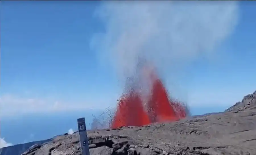 مدار الساعة,أخبار خفيفة ومنوعة