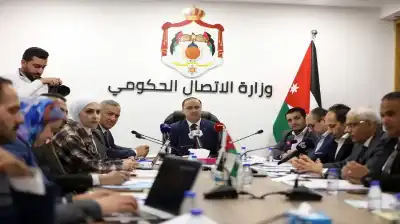 الحكومة تستعرض خطتها الإعلامية الإجرائية استعدادا