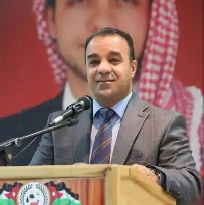 متصرف لواء السير باسم الخلايلة يتعرض