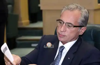 العياصرة يكتب: أمام دولة الرئيس هذا