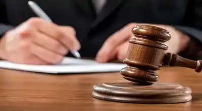 أردني يقتل شقيقين من عشيرته.. والجنايات