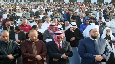 الإفتاء: صلاة الجمعة لا تسقط إذا