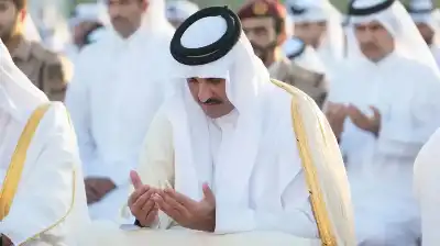 الشيخ تميم: يأتي هذا العيد ورجال