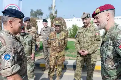 انسحاب مؤقت لعناصر الناتو من العراق..