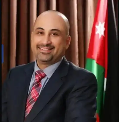 الدكتور رمزي الروسان.. مبارك الترقية