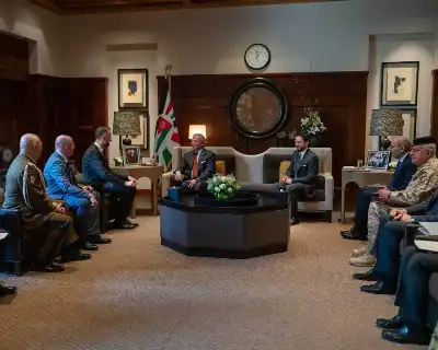 الملك يستقبل وزير الدفاع الوطني البولندي