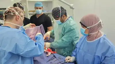 المستشفى الميداني الأردني نابلس10 يجري عملية