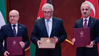 مذكرة تعاون في مجال النقل بين