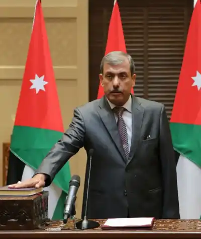 حامد عوض للقاضي كنعان: خبرتك القانونية