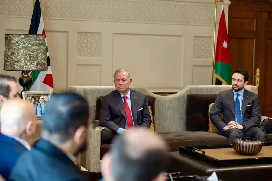 مدار الساعة,أخبار الأردن,اخبار الاردن,نائب رئيس الوزراء,وزير الخارجية وشؤون المغتربين,وزير المياه والري,وزير الصناعة والتجارة والتموين,ولي العهد,رئيس الوزراء,أيمن الصفدي,رائد أبو السعود,يعرب القضاة,قصر الحسينية