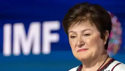 صندوق النقد يحذّر: الاقتصاد العالمي ينجرف