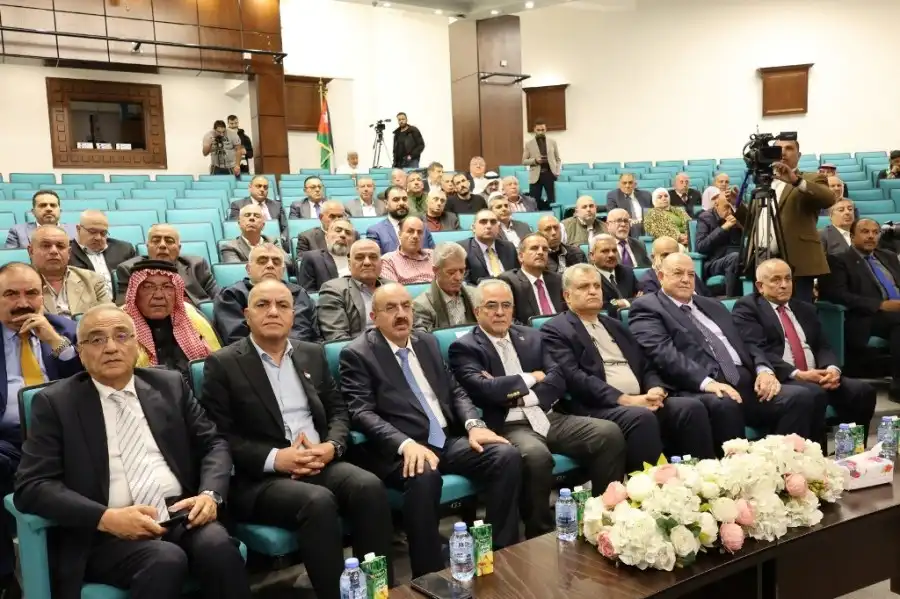 مدار الساعة,أخبار الجامعات الأردنية,الملك عبد الله الثاني,جامعة عمان الأهلية,قطاع غزة