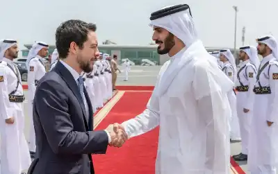 ولي العهد يغادر الدوحة