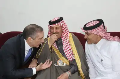 الرؤساء الرفاعي والنسور والرزاز وأعيان ونواب