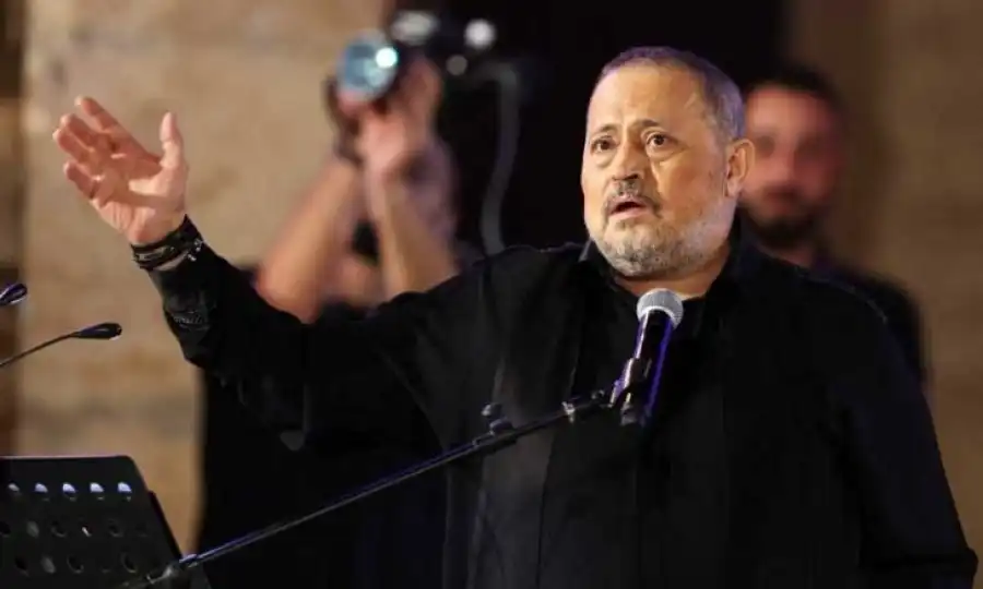 مدار الساعة,أخبار خفيفة ومنوعة