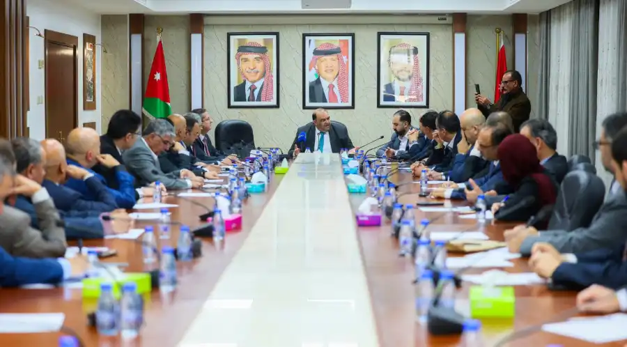مدار الساعة,أخبار الجامعات الأردنية,مجلس النواب,جامعة الشرق الأوسط