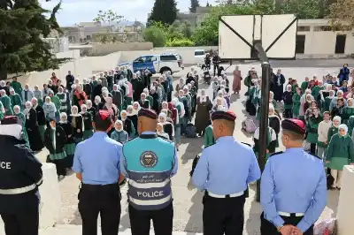 الأمن العام يحتفل بيوم المرور العالمي