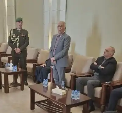 الديوان الملكي يعزي آل أبو شرخ