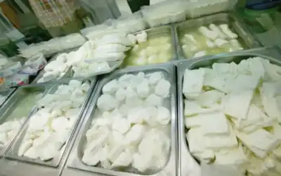 ضبط 600 كغم من الأجبان الغير